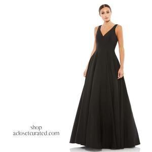 Mac Duggal Black Maxi Dress